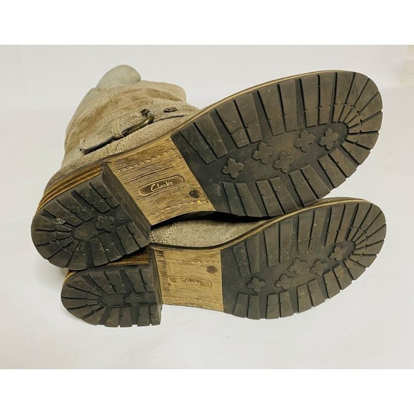 Clarks Tan Suede Combat & Moto Boots - Picture 9 of 10